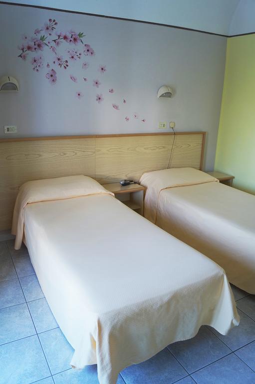 Hotel Stazione Novara Dış mekan fotoğraf