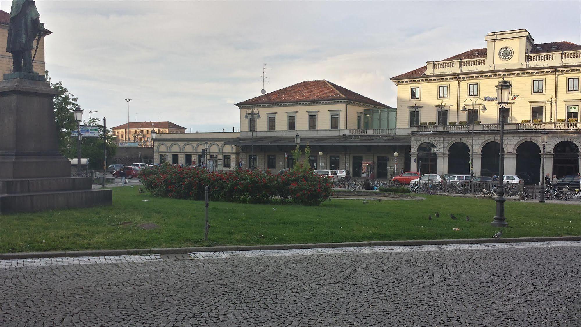 Hotel Stazione Novara Dış mekan fotoğraf