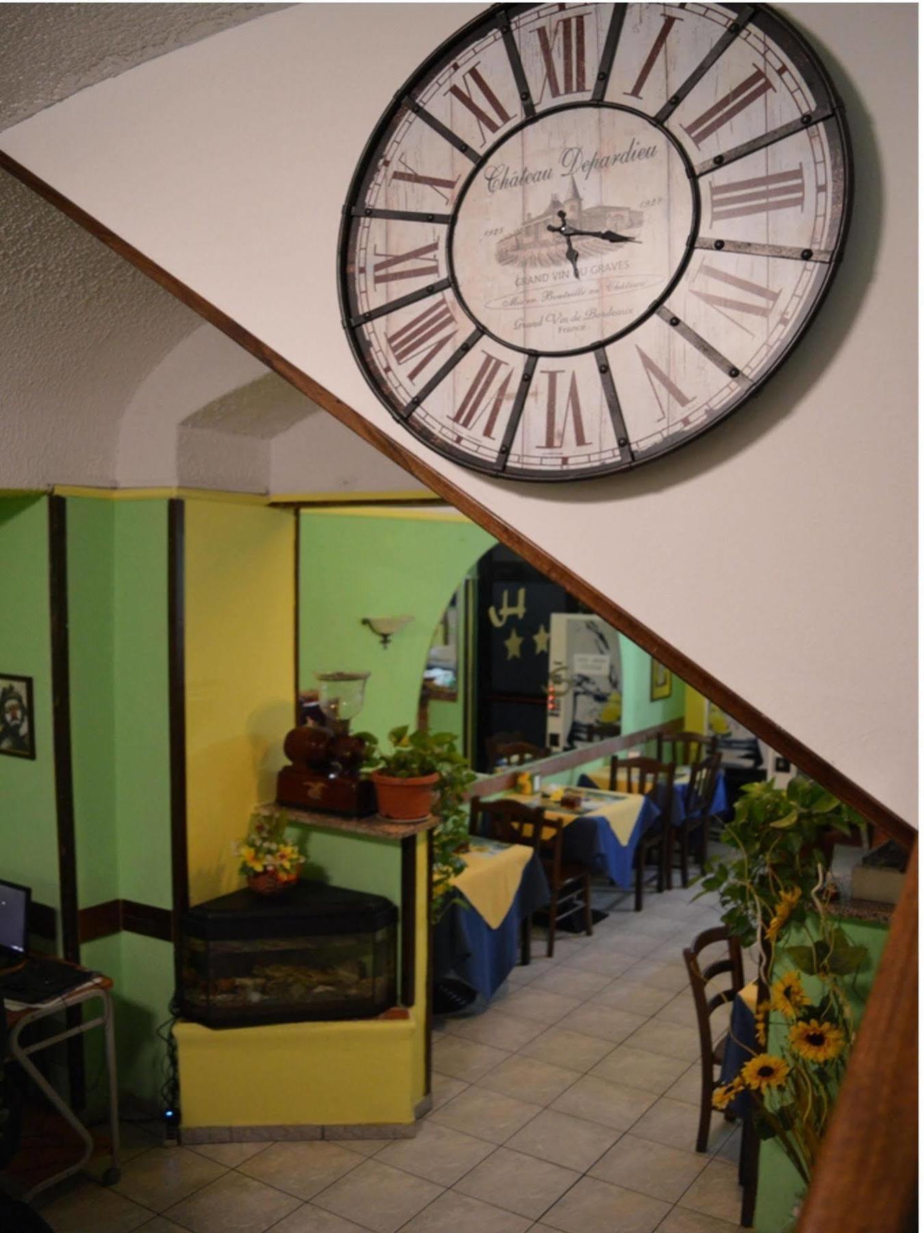 Hotel Stazione Novara Dış mekan fotoğraf