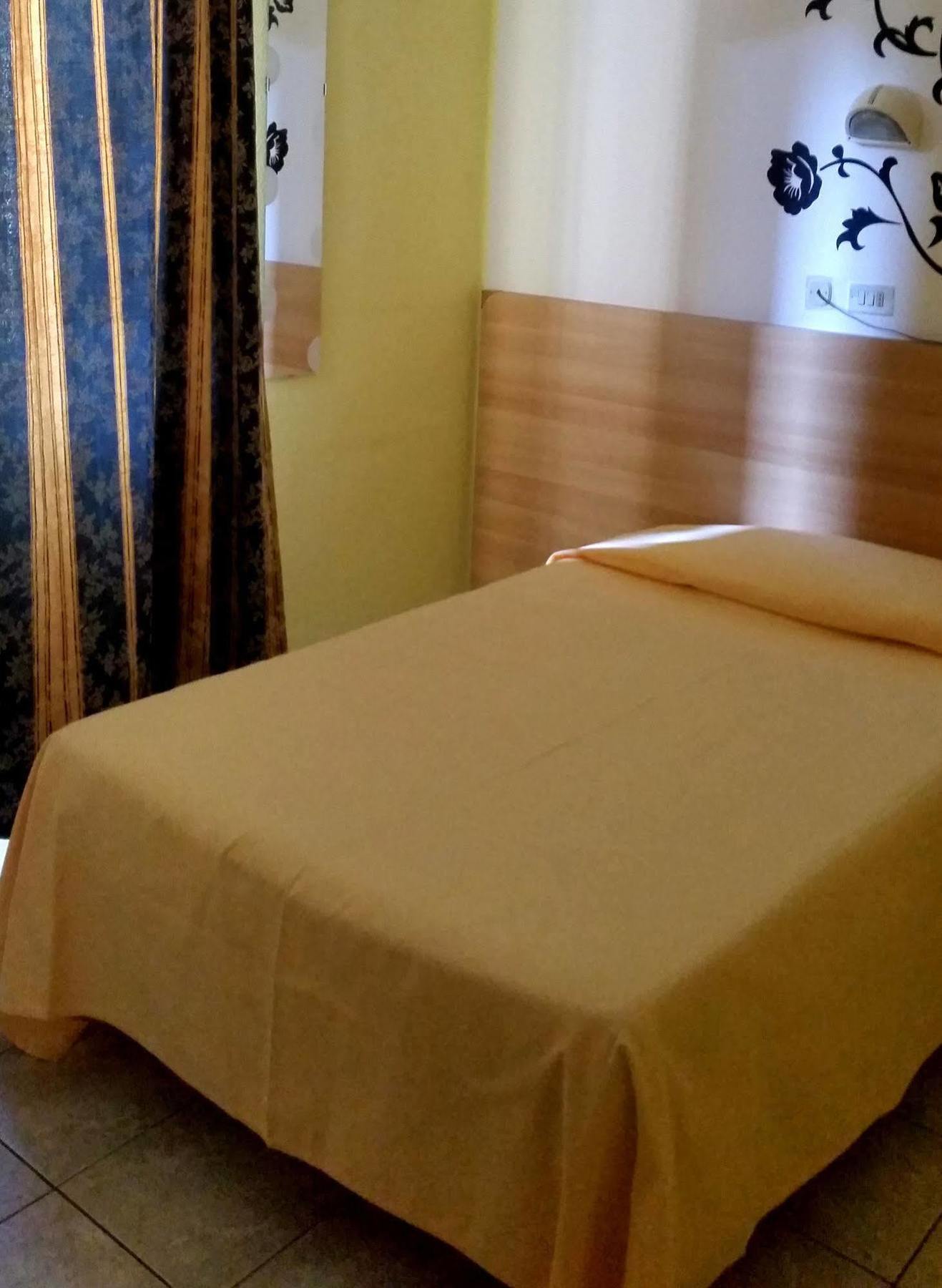 Hotel Stazione Novara Dış mekan fotoğraf